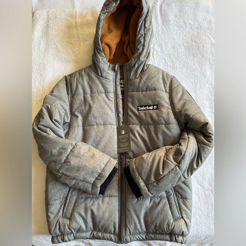 BRAND NEW! Grey Timberland Puffer coat size M - 10/12 in kids unisex Max comfort